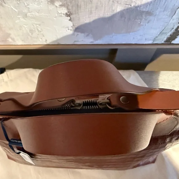 NWT‼️Parker Thatch Cognac Croc Charlie RARE Limited Edition